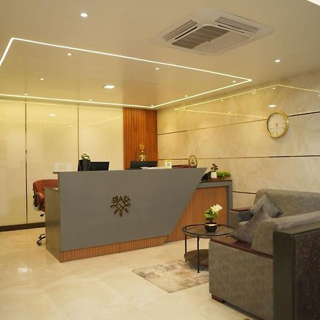 Hotel Sri Ambal Grand Virudunagar Exterior foto