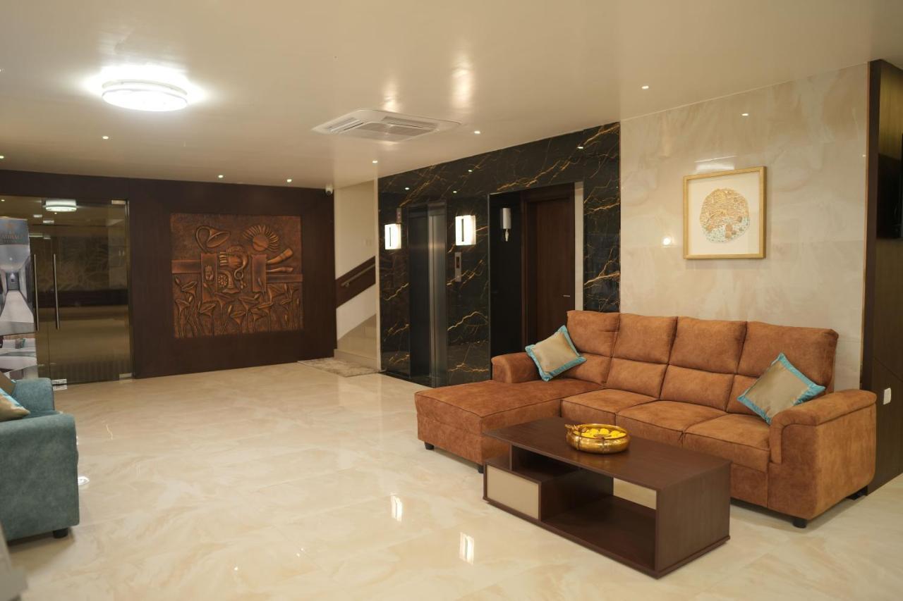 Hotel Sri Ambal Grand Virudunagar Exterior foto
